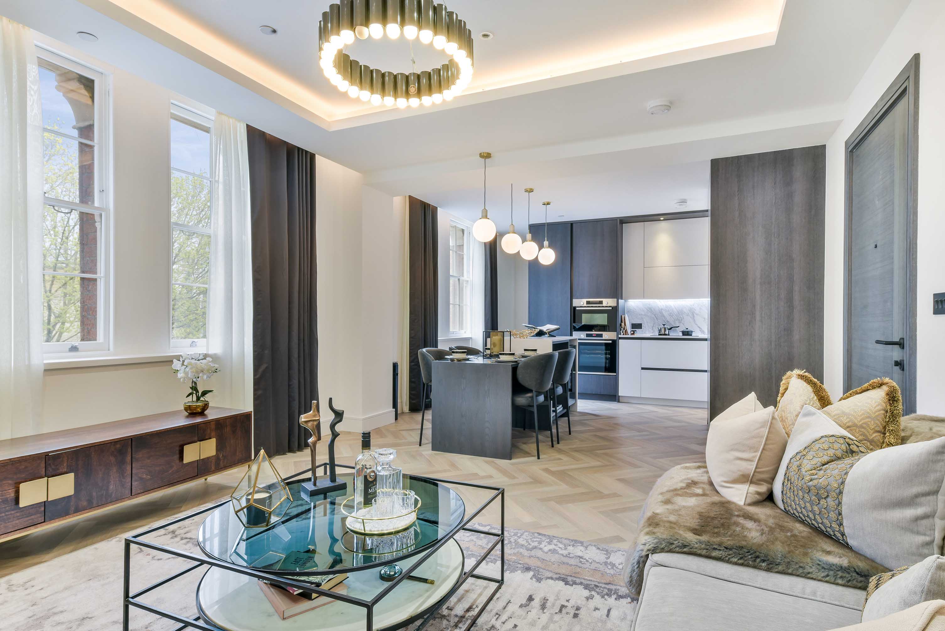 Brigade Court SE1 - Living room