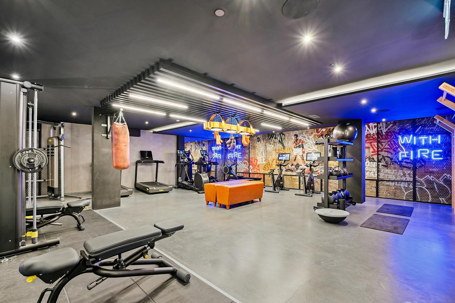 Brigade Court SE1 - Training yard gym